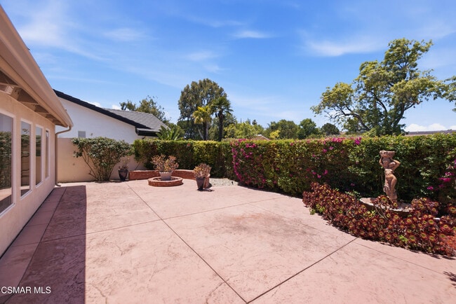 Building Photo - 1090 Elfstone Ct