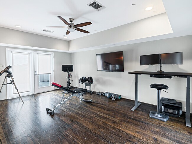 Building Photo - 1520 Malone St