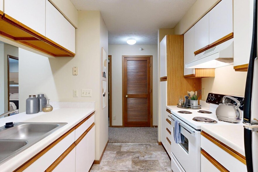 At Pine Lake Heights, our homes offer comfortable apartment living with practical layouts and inviting spaces designed to fit your lifestyle. - Pine Lake Heights Apartments