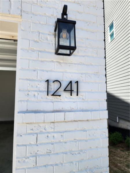 Building Photo - 1241 Westshore Dr