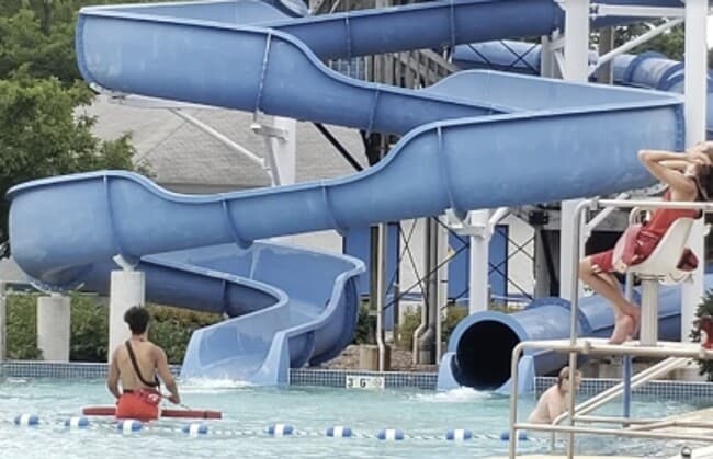 Building Photo - VIDEOTOUR: Across from Joannes Park and Aquatic Center! PETS WELCOME