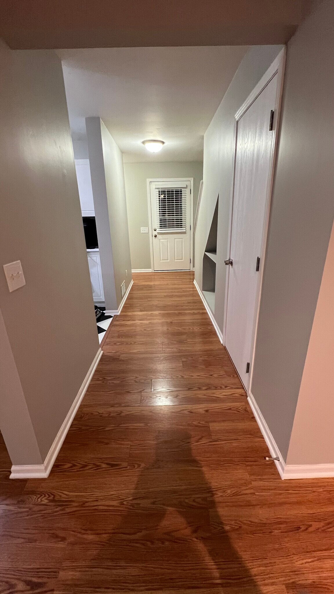 Building Photo - 6076 Georges Park Dr