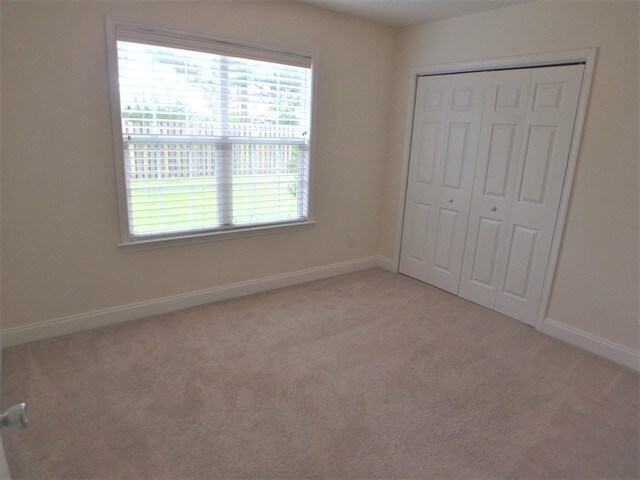 Building Photo - 2626 Bow Hunter Dr