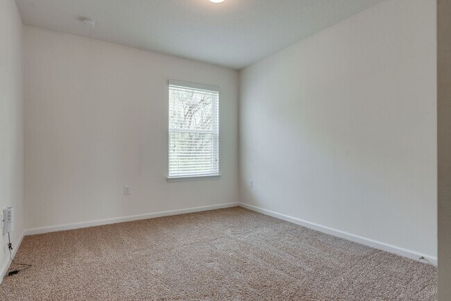Building Photo - Beautiful 4-Bedroom Home - Wynfield Subdiv...