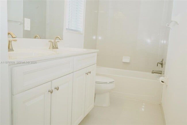 Building Photo - 9701 Blue Isle Bay