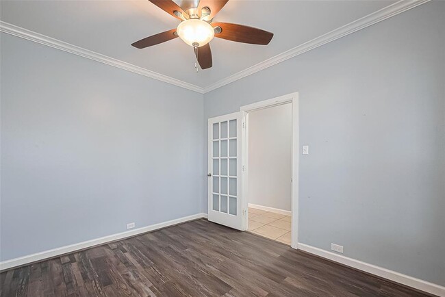 Building Photo - 1730 Macclesby Ln