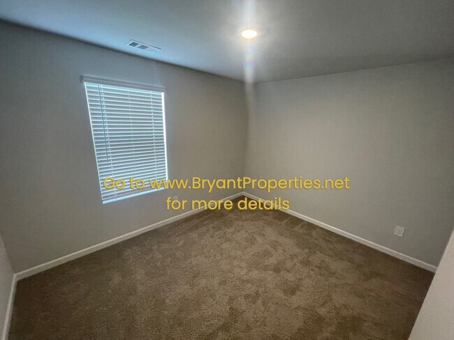 Building Photo - 1531 Rosewood Dr