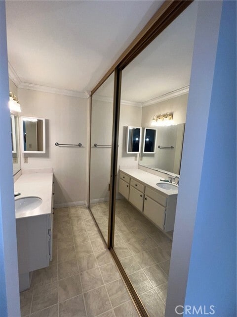 Building Photo - 1547 Dalmatia Dr