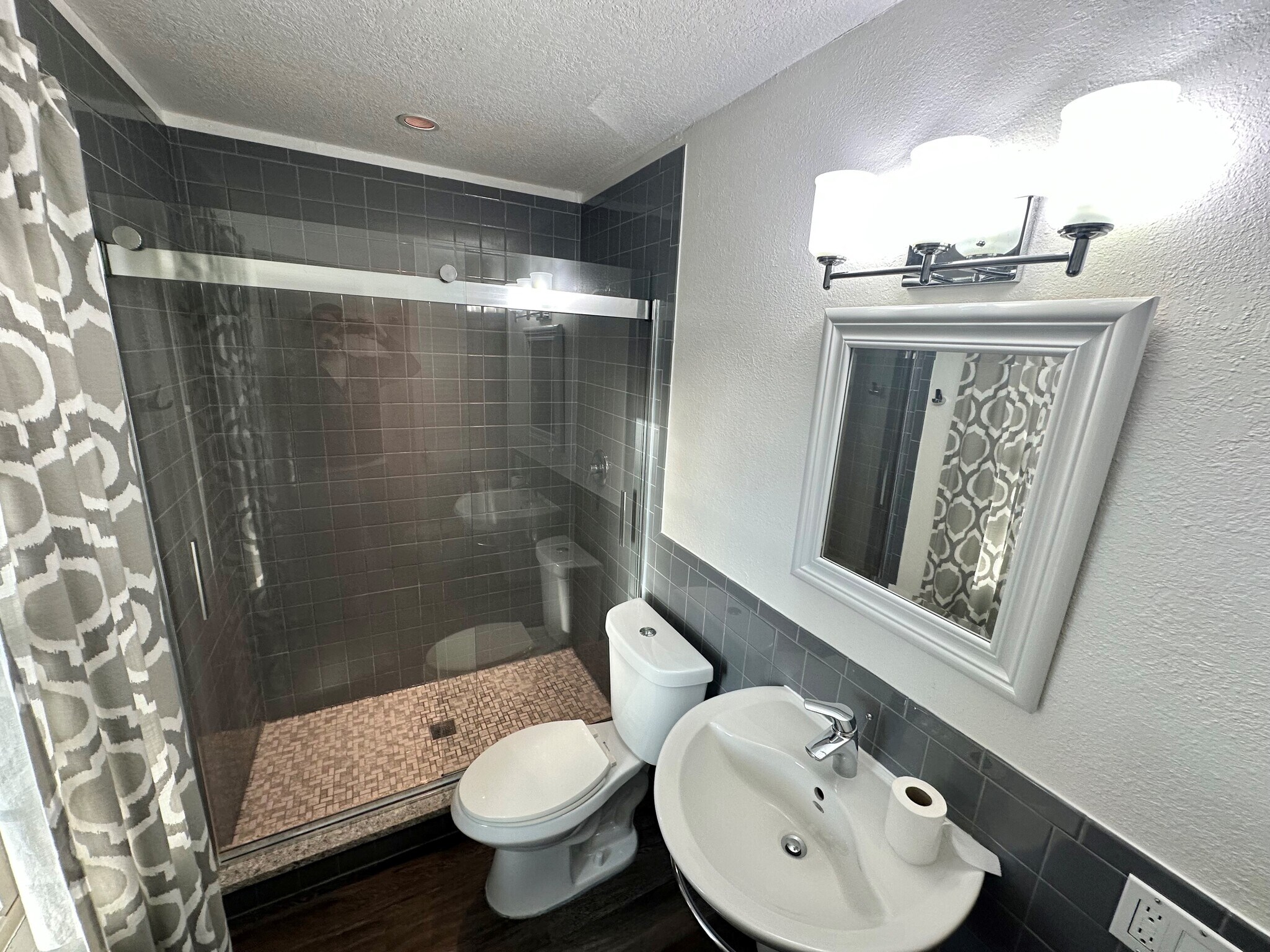 Building Photo - 338 Georgetown Dr