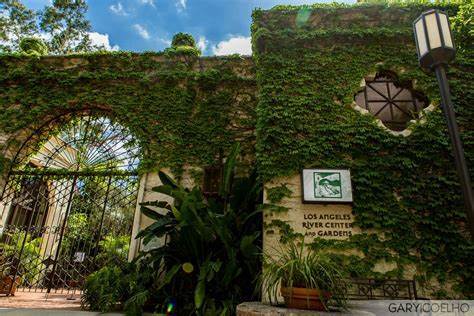 Los Angeles Rivercenter and Gardens just across the street! - 549 W Avenue 26