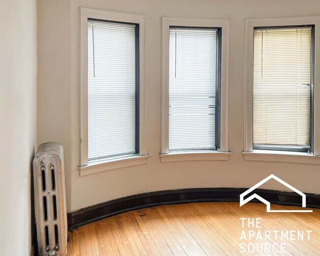 Building Photo - 4606 N Winchester Ave