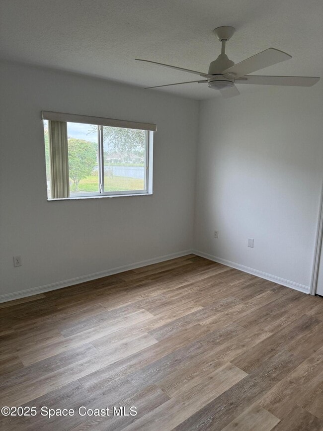 Building Photo - 1427 Grand Isle Blvd