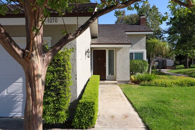 Building Photo - 1050 Pacifica Dr