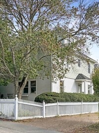 Building Photo - 53 Norwood Ave