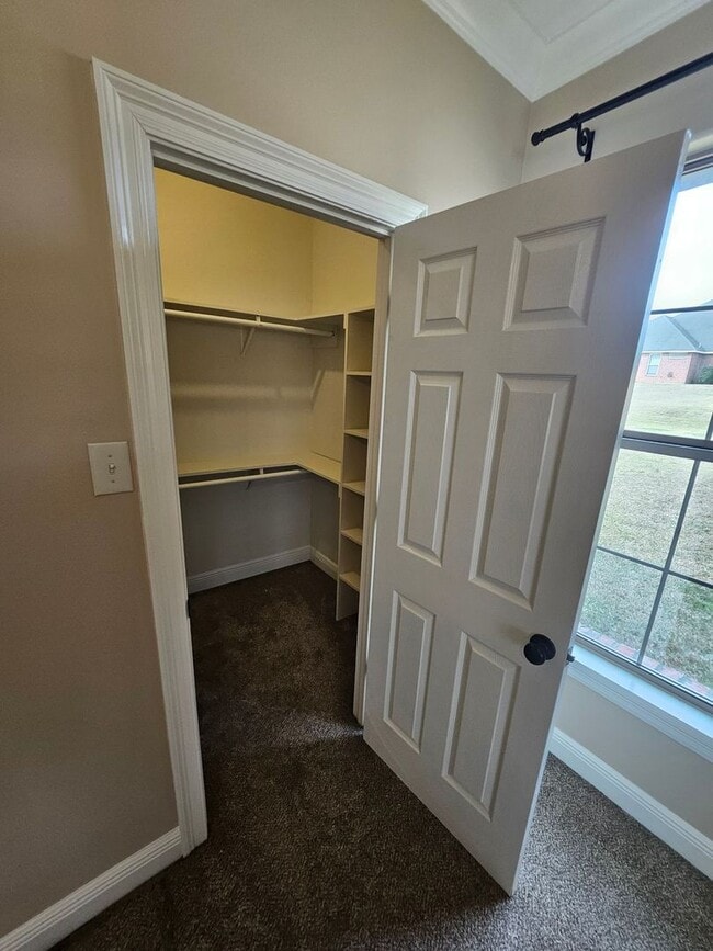 Building Photo - 149 J Bar Run Road