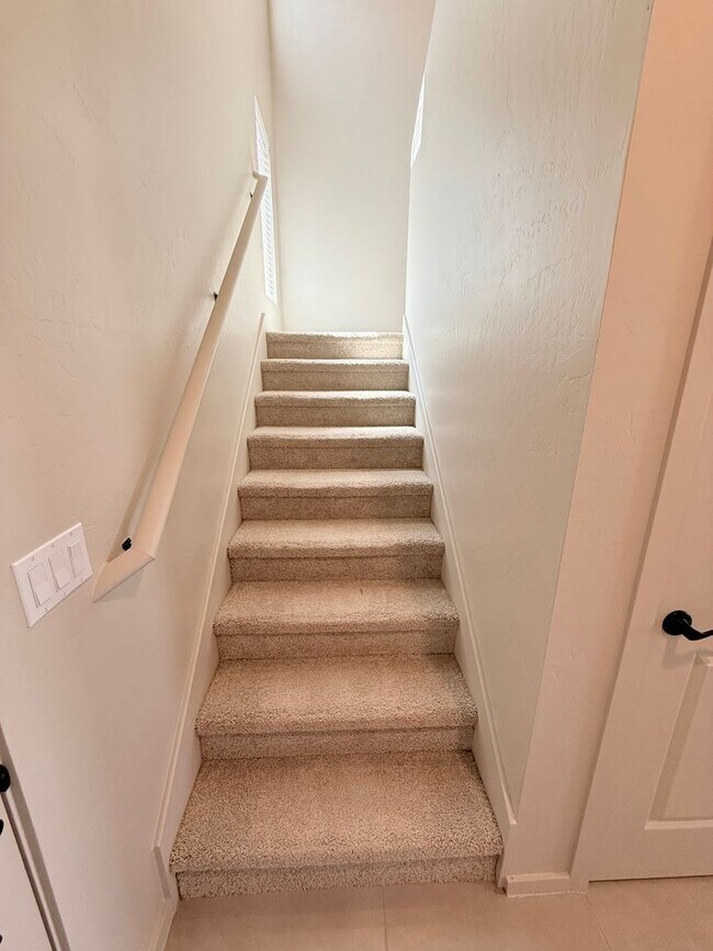 Building Photo - New Home Metro Verde