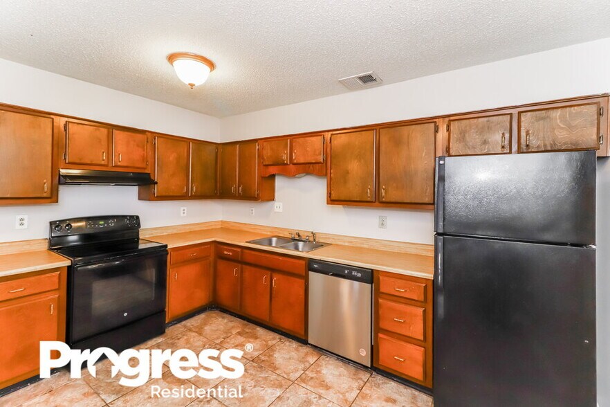 Building Photo - 4426 Spring Harbor Dr