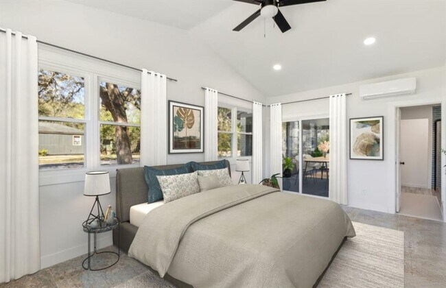 Building Photo - Fully Renovated Mid-Century Modern Home on Amelia Island – 3BR / 3BA