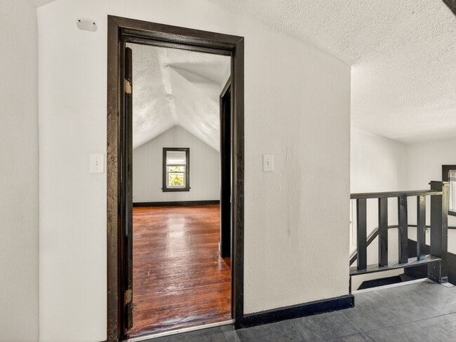 Building Photo - 81 Baier Dr