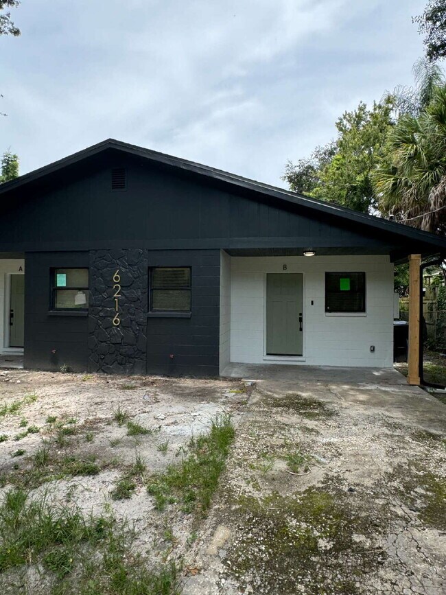 Building Photo - 6214 S Martindale Ave