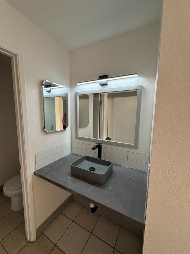 Building Photo - 8130 N 33rd Dr