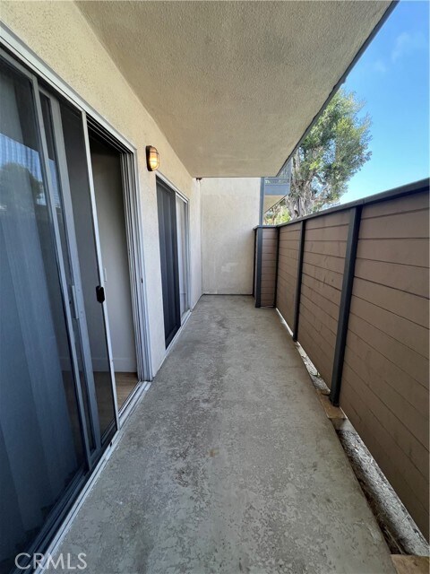 Building Photo - 5401 E Anaheim Rd