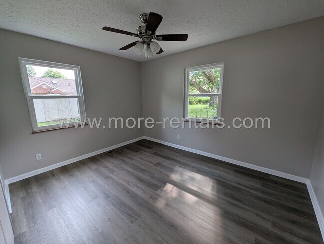 Building Photo - Remodeled house in Upper Arlington Schools