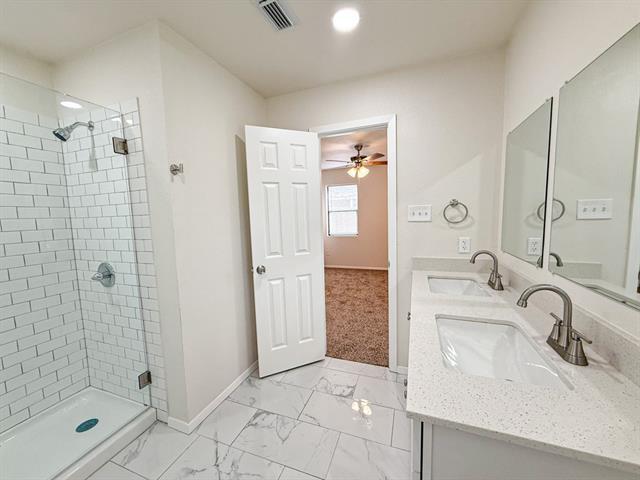 Building Photo - 110 Marigold Dr