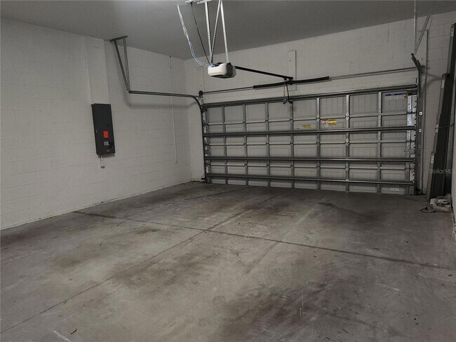 Building Photo - 14536 Eagle Branch Dr