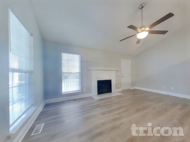 Building Photo - 1003 Cambridge Oaks Dr