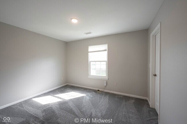 Building Photo - 7657 Scatter Woods Ln