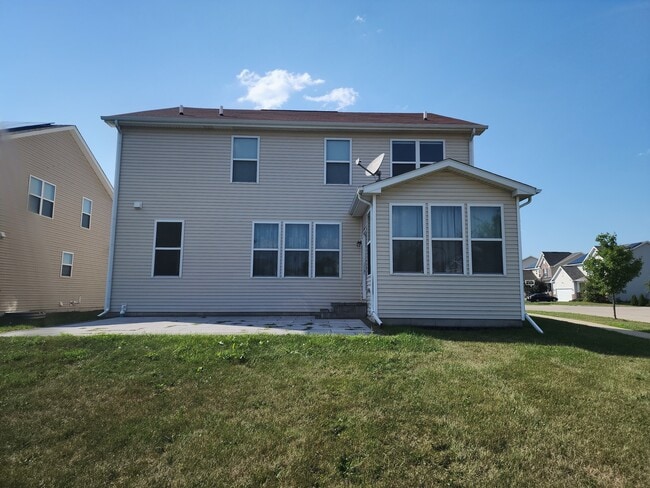 Building Photo - 2404 Coastal Sage Ct