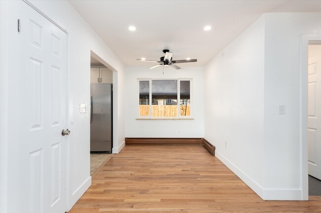 Building Photo - 1465 S Eaton St