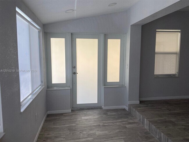 Building Photo - 4871 SW 5th Terrace