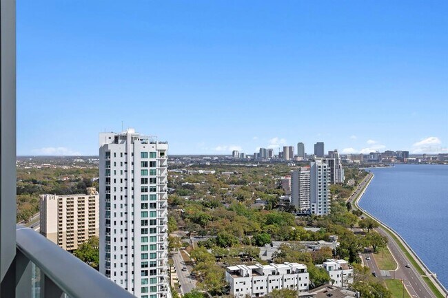 Building Photo - 3015 S Ysabella Ave
