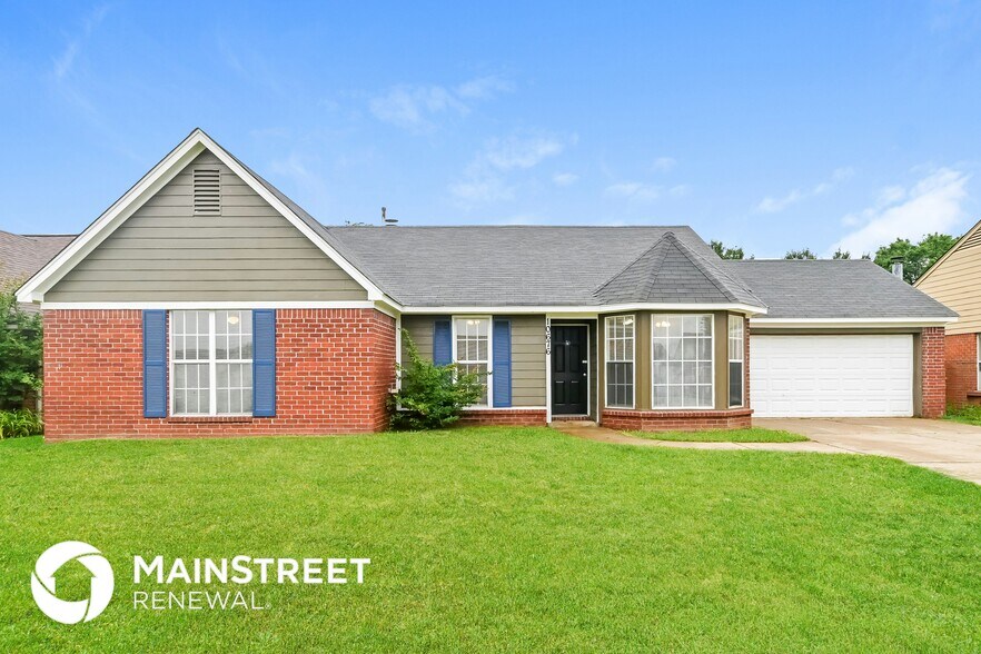 Primary Photo - 10676 Oak Cir N