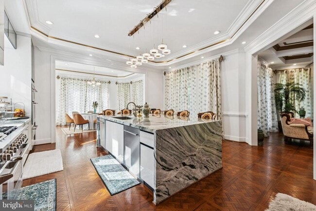 Building Photo - 855 Dolley Madison Blvd