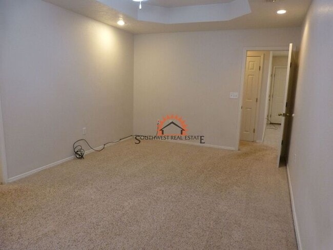 Building Photo - Spacious 2 bedrooms 2 baths apartment. ALL BILL'S PAID!