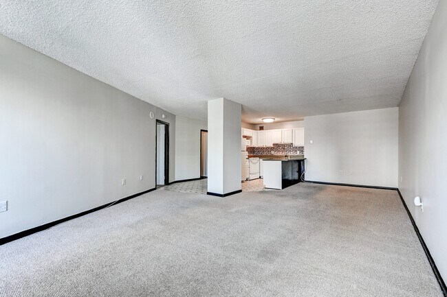 Building Photo - 205 E Joppa Rd