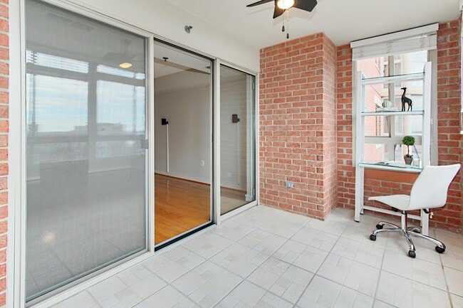 Building Photo - 2181 Jamieson Ave