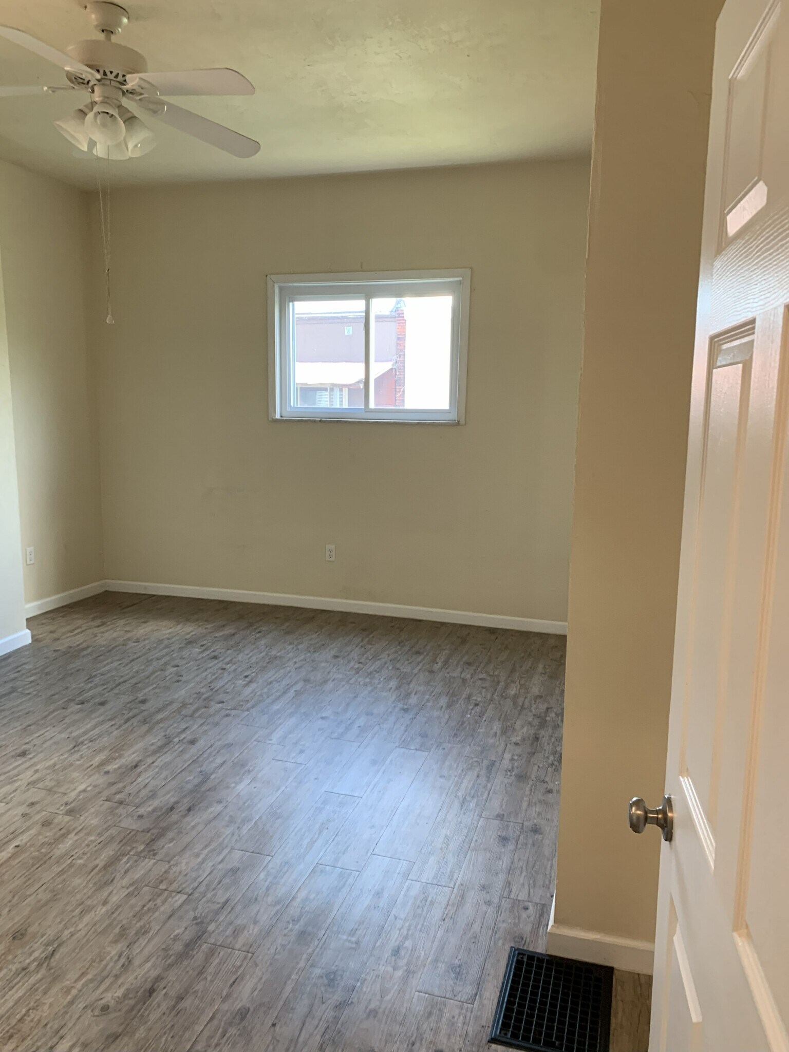 Bedroom 5 - 3218 Joe Hammer Sq