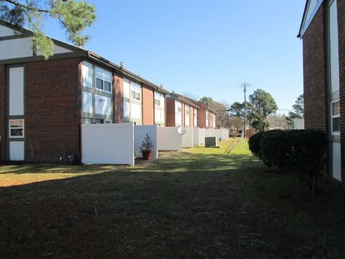Building Photo - 2013 N Armistead Ave