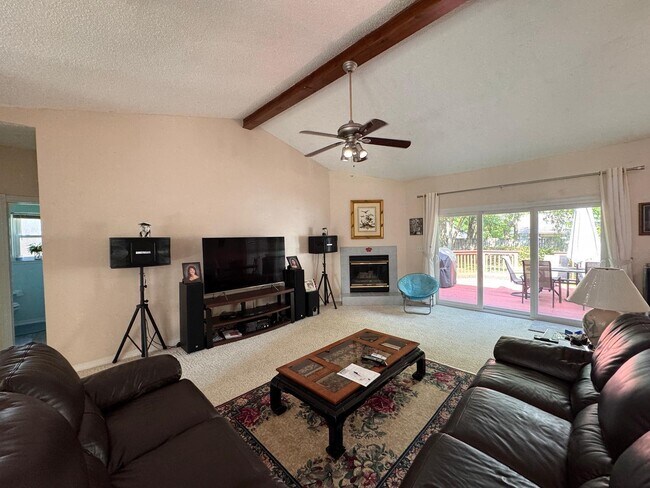Building Photo - 4227 Marysa Dr