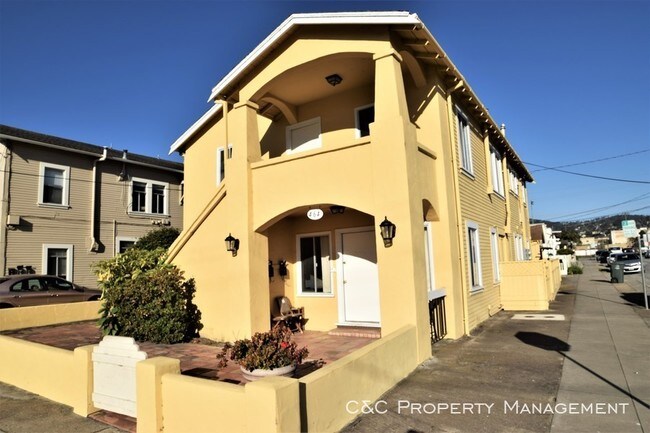 Primary Photo - MIIS Housing in Downtown Monterey