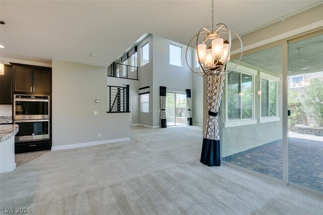 Building Photo - 1027 Whitworth Ave