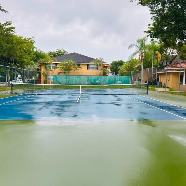 Building Photo - 10457 NW 8th St