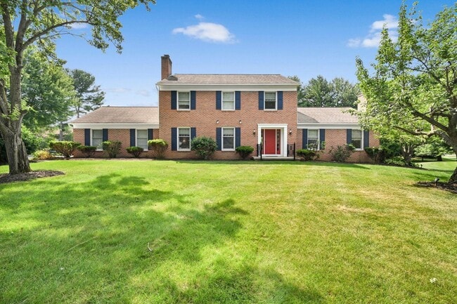 Building Photo - 684 Steinman Ct