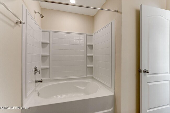 Building Photo - 3114 Lawton Pl