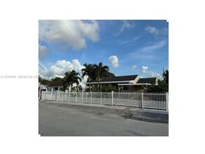 Building Photo - 3644 NW 12th St