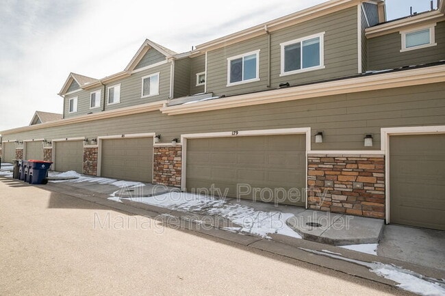 Building Photo - 179 Jackson Dr